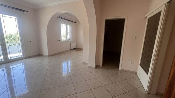 (Προς Πώληση) Κατοικία Οροφοδιαμέρισμα || Ν. Χίος/Χίος Χώρα - 137 τ.μ, Τιμή: 200.000€ 