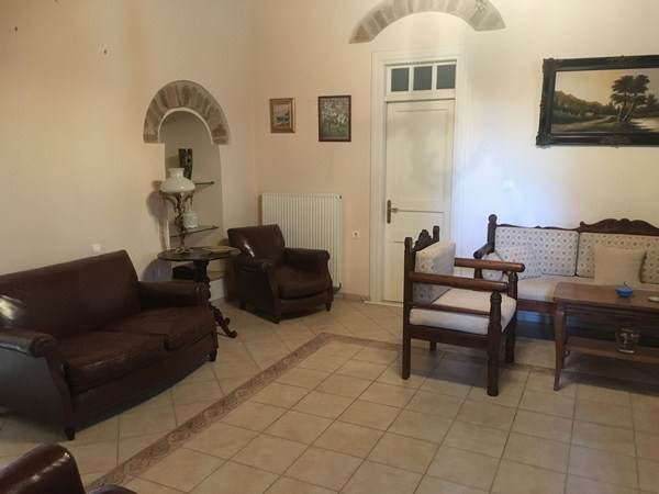 (For Rent) Residential Apartment || Chios/Chios Chora - 90Sq.m, 1Bedrooms, 300€ 